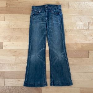 Seven for all Mankind Super Wide Legged Jeans, Size 28
